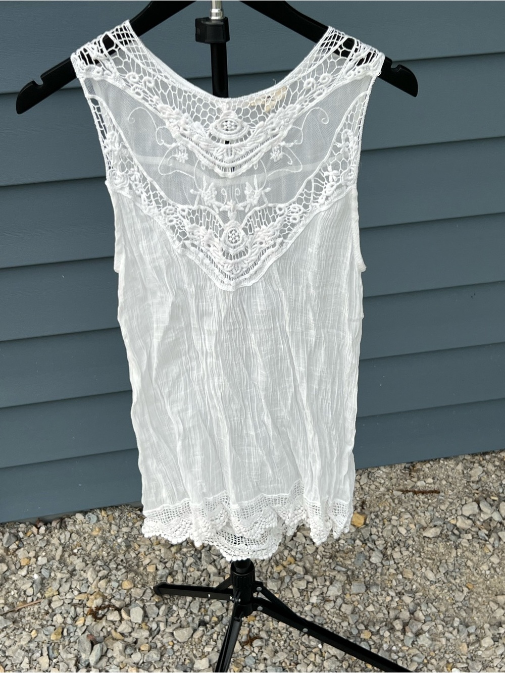 entro White Crochet Lace Tank Top